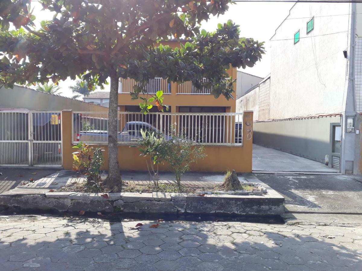 Pousada Vina Del Mar Itanhaém エクステリア 写真